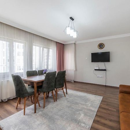 Centrally Located 2 Bedroom Apt With Netflix Bursa Exteriör bild