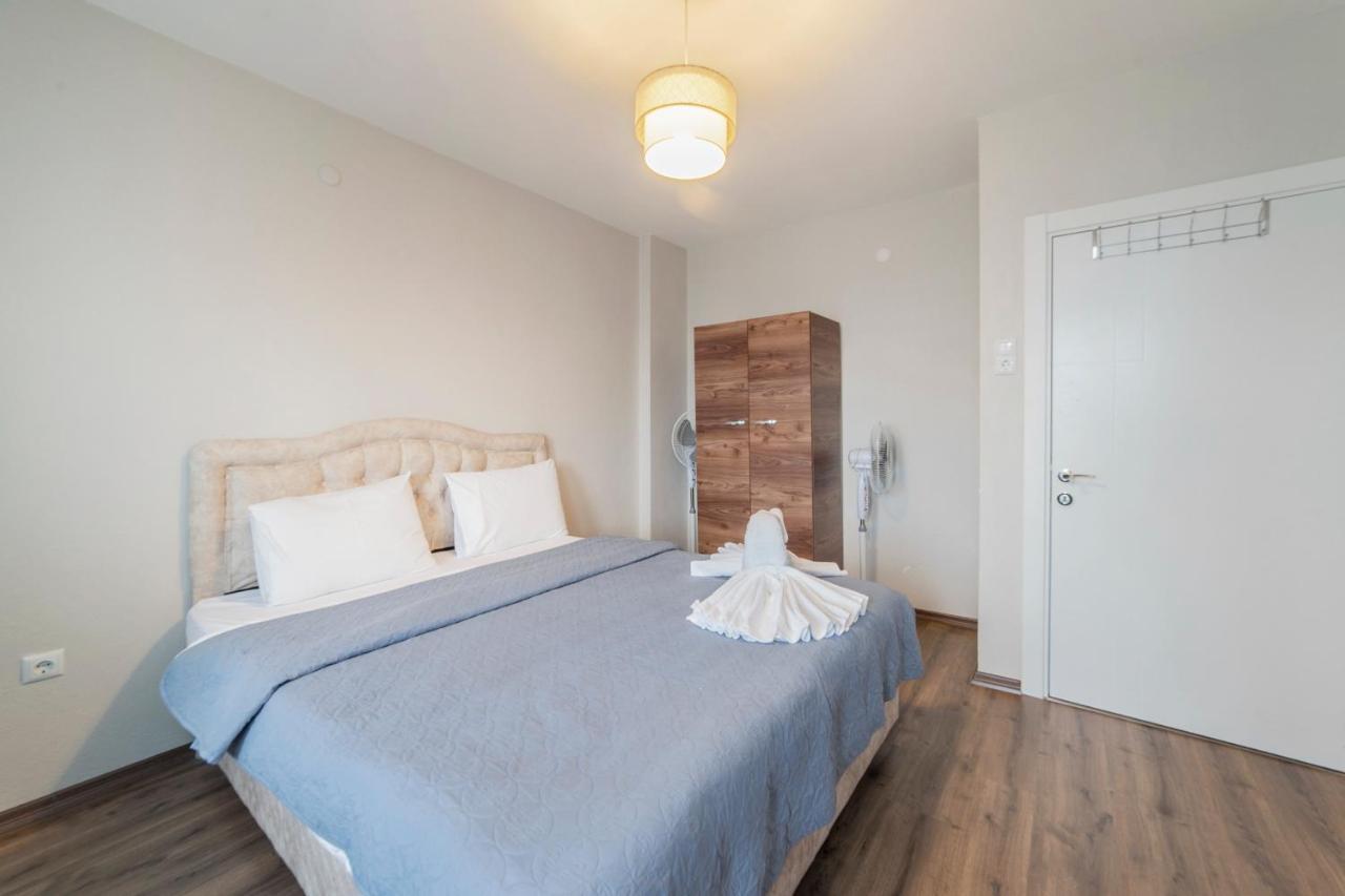 Centrally Located 2 Bedroom Apt With Netflix Bursa Exteriör bild